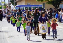 Más de 30 jardines infantiles dieron vida al Desfile de Párvulos en Molina